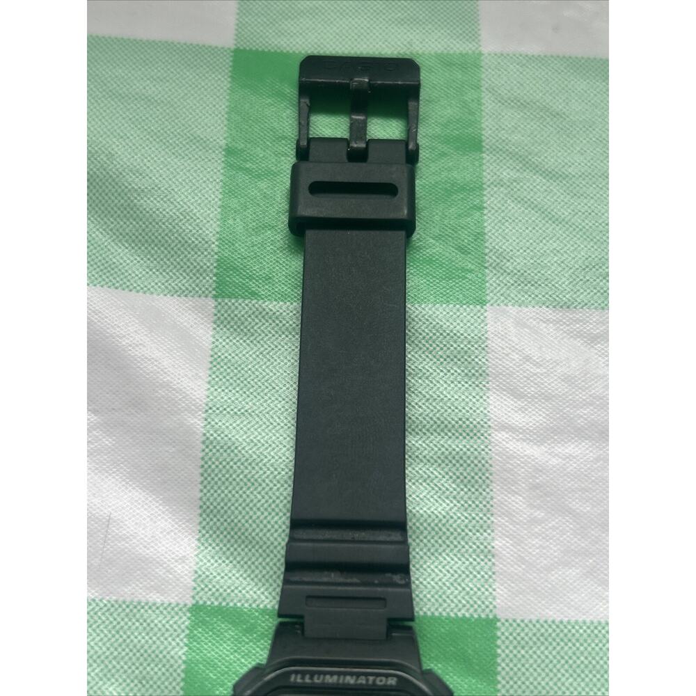 Casio Illuminator Women’s Watch - Picture 3 of 9